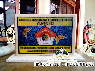 Plakat Vandel Wisuda Bahan Marmer