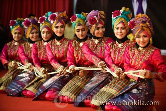 Fungsi dan Peran Keragaman Sosial Budaya dalam Pembangunan