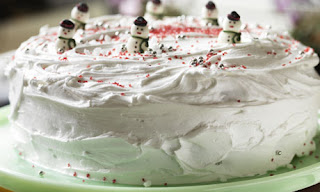 Many Snowman in the snow Beautiful Cake, images, pictures, greetings, wishes, wallpapers, happy Christmas animation