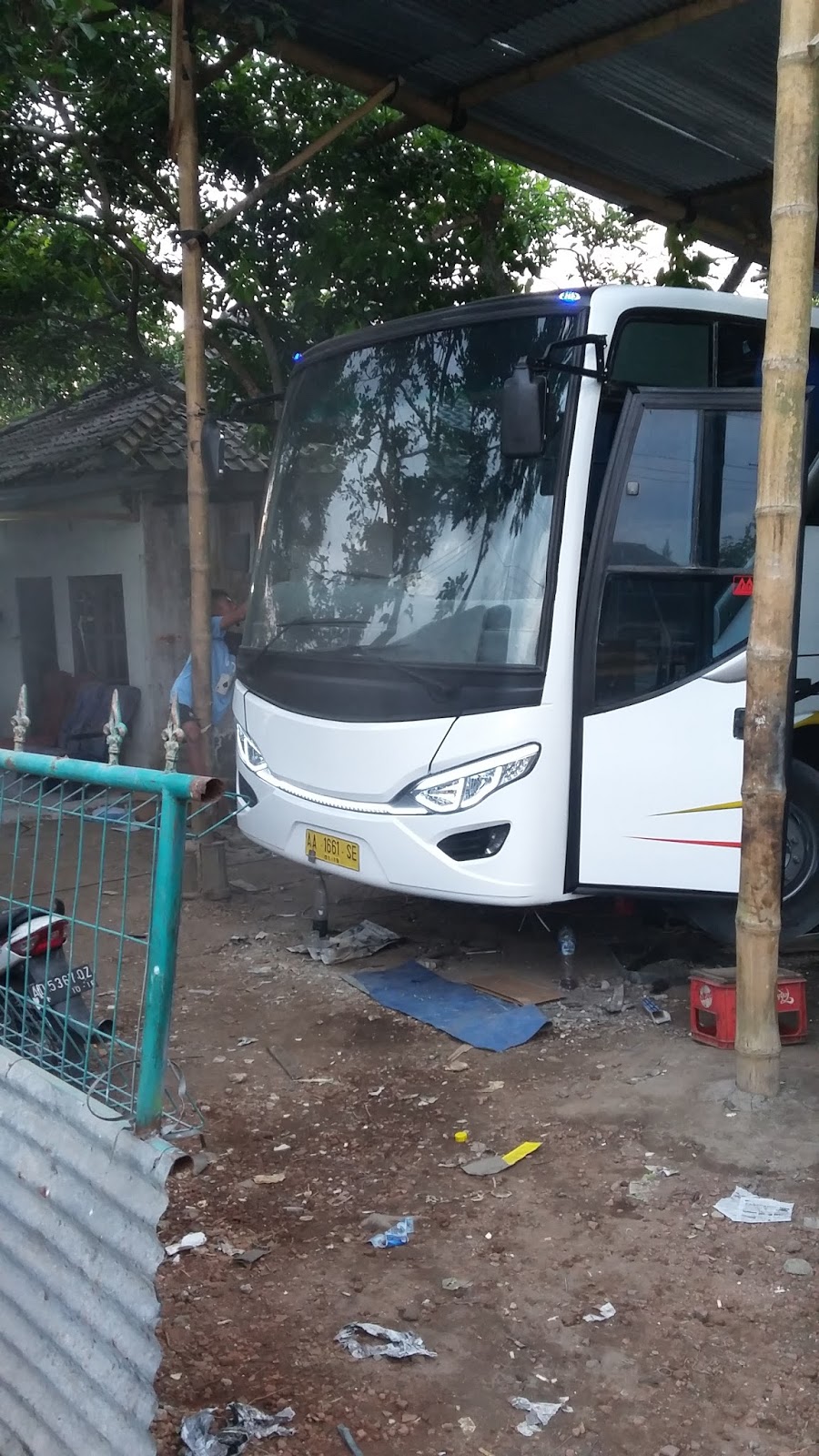 Bengkel Repair Body Bus Laskar Muda Bengkel spesialis Bengkel Repair Body Bus Laskar Muda Bengkel spesialis