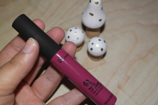  http://www.adorable-emmerdeuse.be/2016/11/matte-lip-liquid-by-body-shop.html