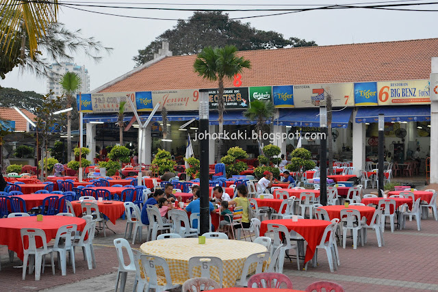 Portuguese-Settlement-Seafood-J-&-J-Corner-Malacca-Ujong-Pasir