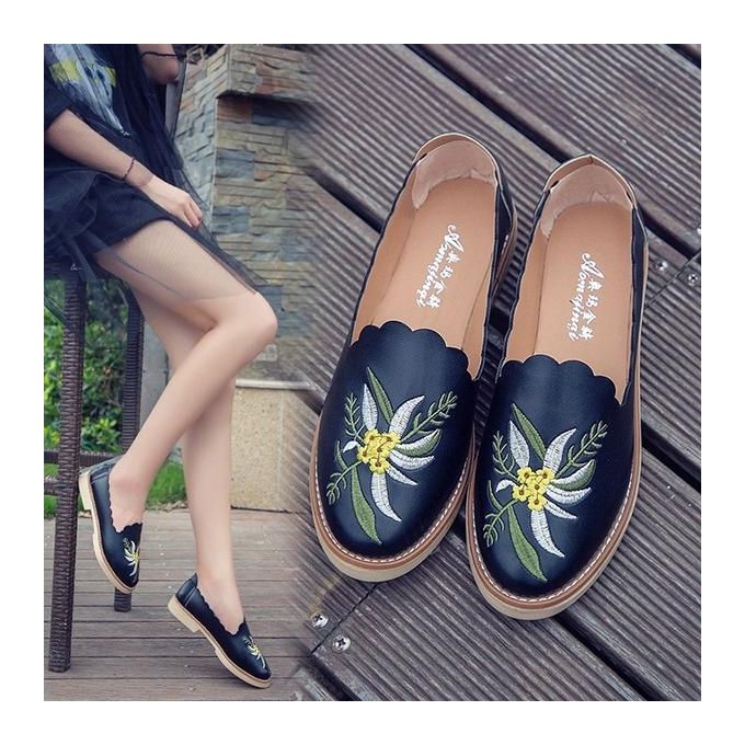  Fashion Embroidery Elegant Flower Soft Comfortable Floral Slip On Loafers Women Boat Shoes