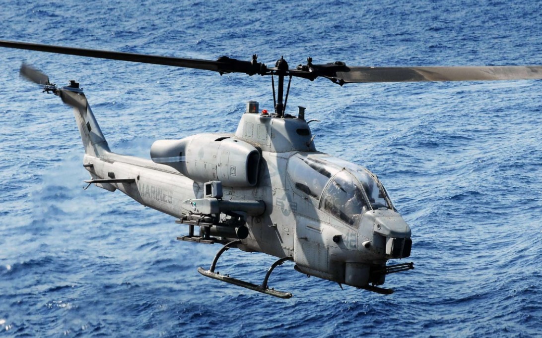 Bell AH-1 SuperCobra (Foto 2)