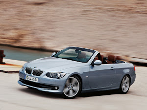 BMW 3-Series Convertible 2011 (2)