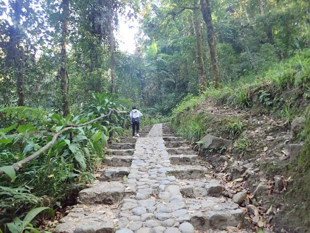 ke curug sawer via jembatan gantung