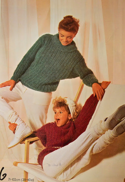 Vintage 1980s Knitting Patterns - Patons Book 259 (Odpins) Ladies' Ribbed Sweater