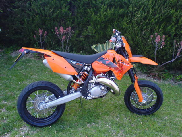 ktm 125 exc supermotard. KTM EXC 125