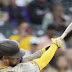 GARY SÁNCHEZ FLETA SU QUINTO CUADRANGULAR CON LOS PADRES DE SAN DIEGO EN SOLO 11 PARTIDOS 