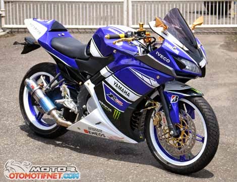 Bengkel Modifikasi Yamaha R25