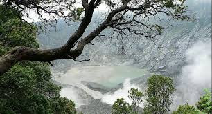 Tangkuban Perahu