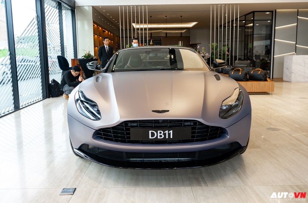 Aston Martin DB11 V8 Coupe 2022