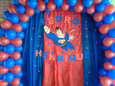 Resultado de imagem para decoração festa superman