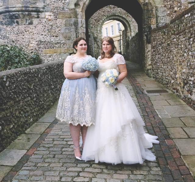 Bride and bridesmaid wedding photo