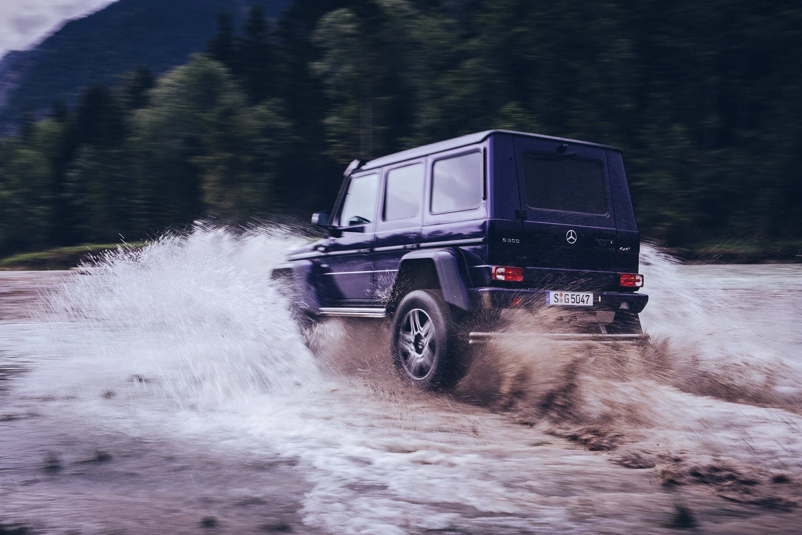 Mercedes Benz G500 4×4²