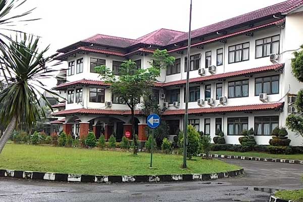 SMA Dwiwarna Bogor