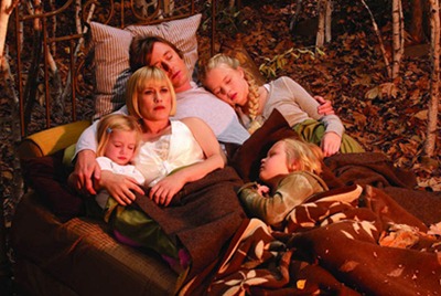 MEDIUM -- Pictured: (l-r) Madison Carabello as Marie DuBois, Patricia Arquette as Allison DuBois, Jake Weber as Joe DuBois, Sofia Vassilieva as Ariel DuBois, Maria Lark as Bridgette DuBois -- NBC Photo: Frank Ockenfels