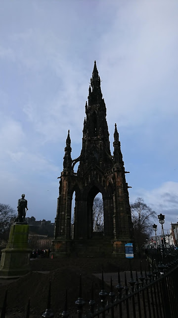 04-scott-monument-2 day edinburgh itinerary