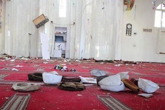 کابل: افغانستان کے دارالحکومت میں وزارت داخلہ کے کمپاؤنڈ کی مسجد میں زوردار دھماکا ہوا جس میں 4 افراد جاں بحق اور 25 زخمی ہوگئے۔