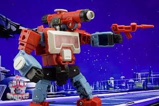 Transformers Studio Series 86 Perceptor 23