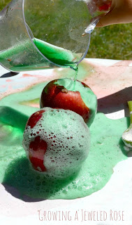 Making a volcano from an apple