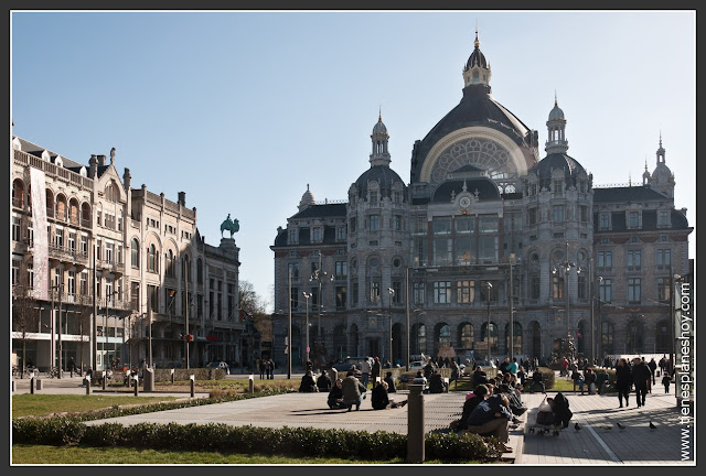 Estación de Amberes Bélgica