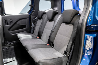 Mercedes-Benz Citan Tourer (2022) Interior