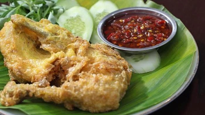  Resep Masakan Indonesia Resep Ayam Goreng Balut Telur 