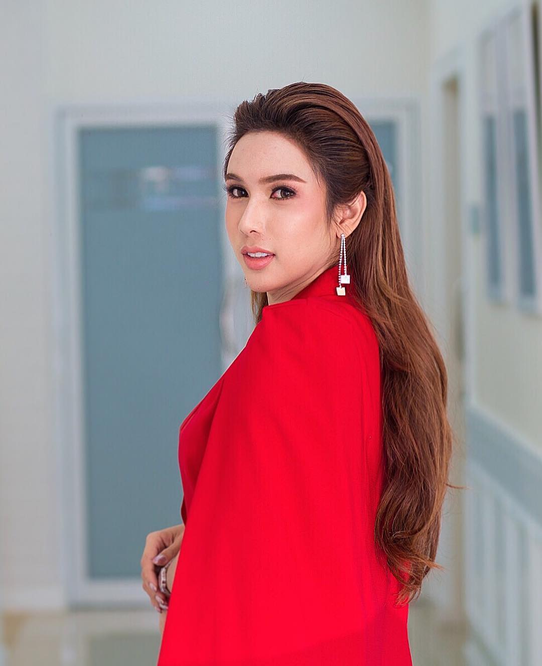 Preawa Kasiwatthana – Most Beautiful Thai Transgender Models Instagram