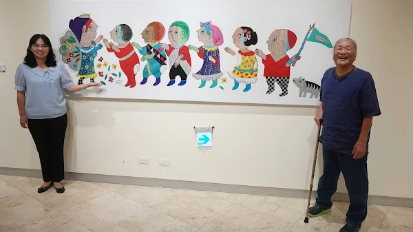 ▲優秀藝術家梁奕焚老師展出77件精彩的藝術作品。（記者林明佑攝）