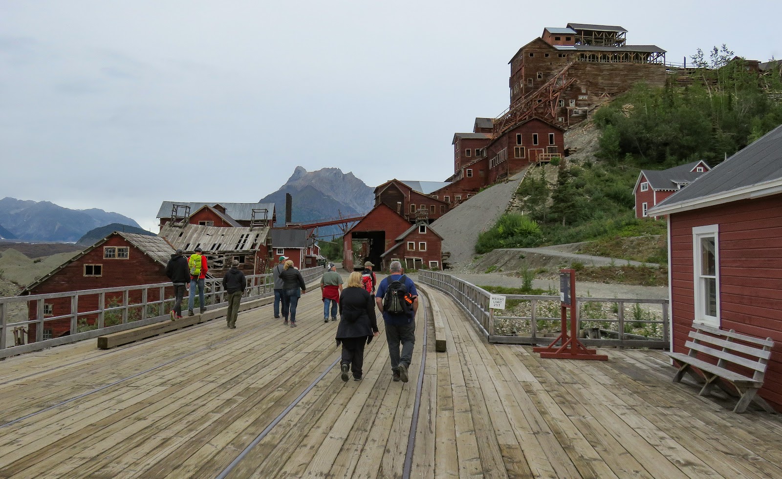 walkinginKennicott-2016-07-26-12-10.jpg