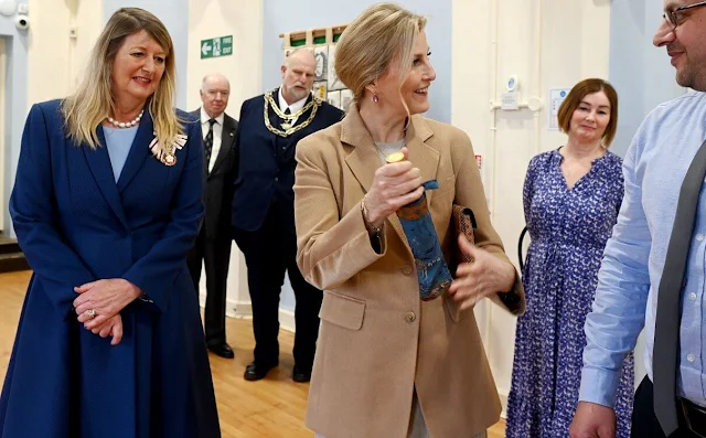 Duchess of Edinburgh wore a Seymore flared-hem wool cashmere and silk blend midi dress by Gabriela Hearst. Max Mara