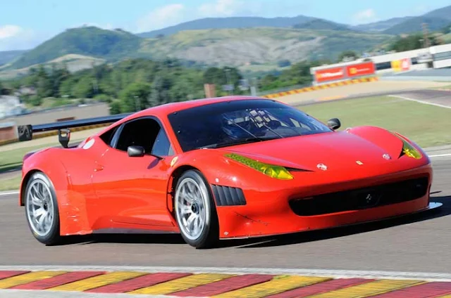 Ferrari 458 Italia Grand Am - frente