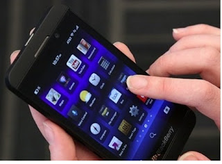 harga bb terbau hari ini, update harga blackberry terbaru bulan ini, daftar harga ponsel bb paling update