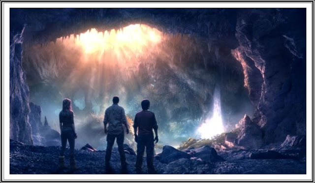 Image result for cuevas conducen a la tierra hueca