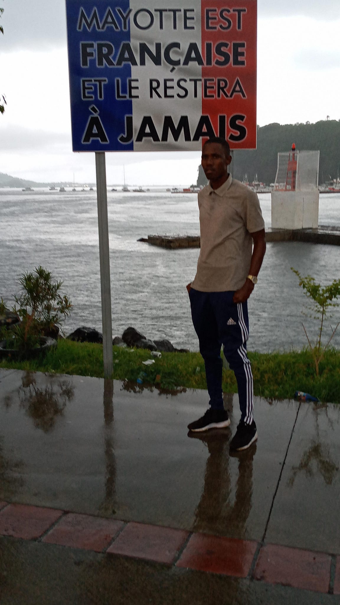 À Mayotte, « il y a des raisons au chaos »