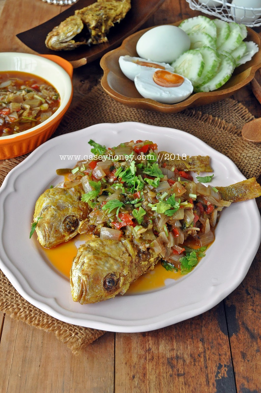 IKAN KERISI MASAK ASAM JAWA - QASEY HONEY