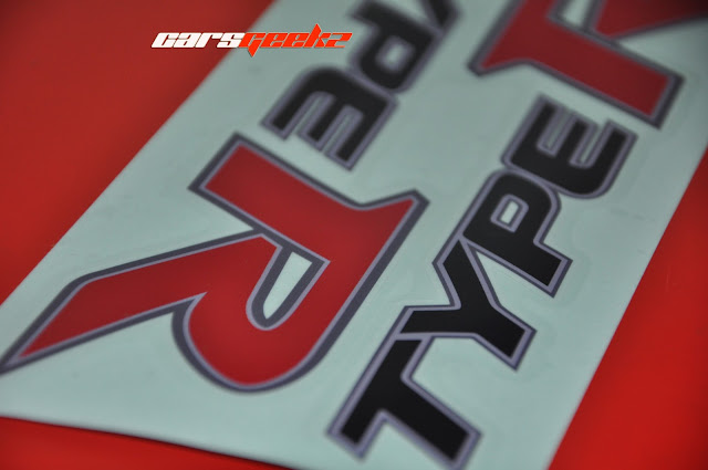 Type R | Side Door Sticker - Honda FD 2 1 sticker