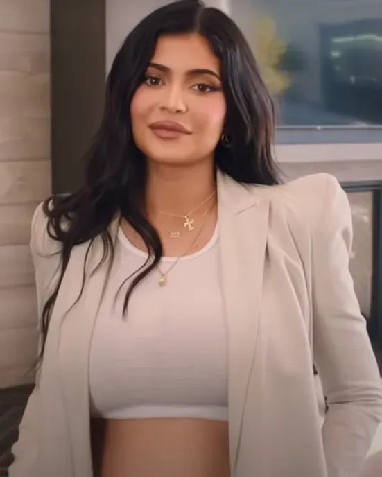 Kylie Jenner: A Comprehensive Biography