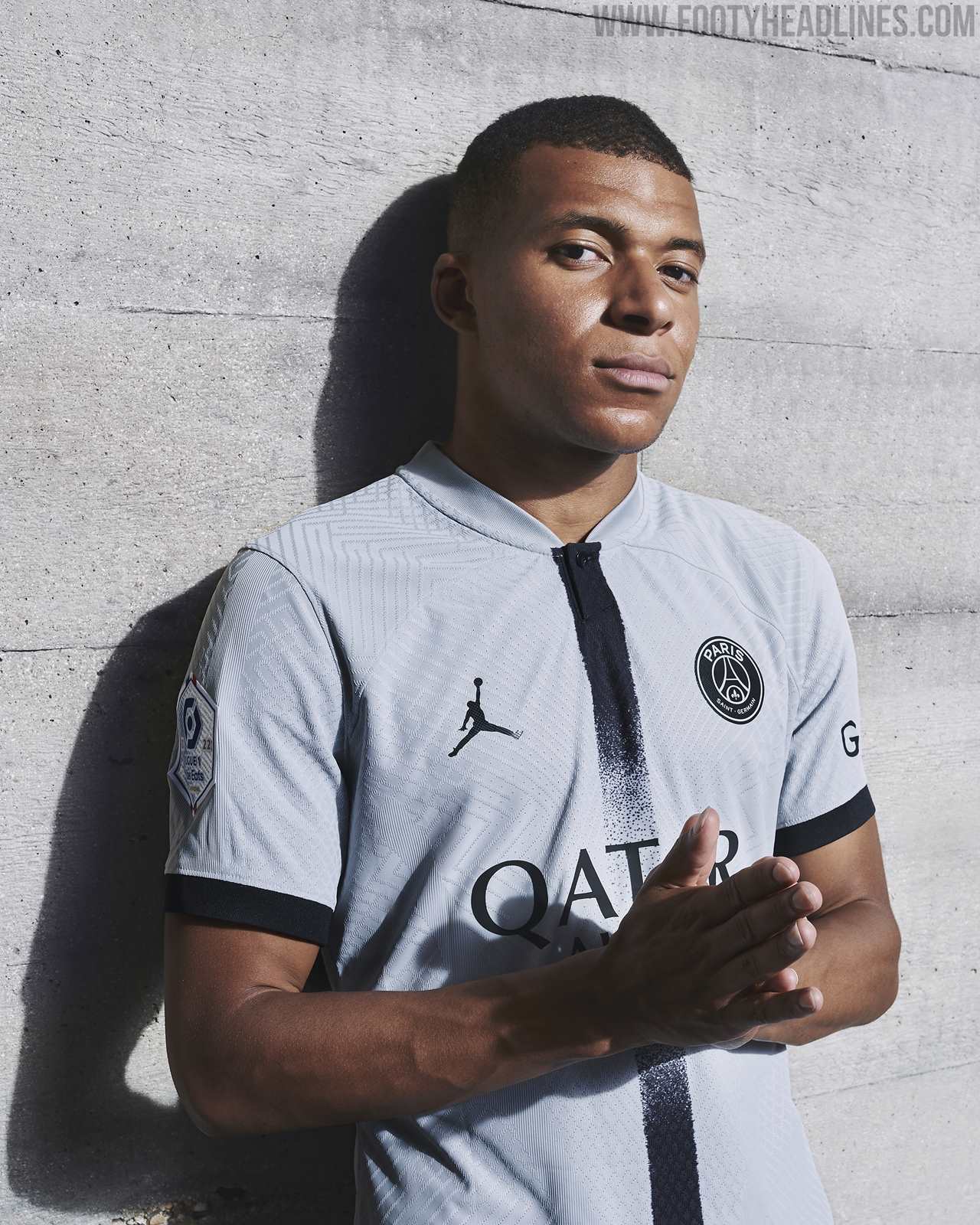 Detailed Look at the PSG Home And Away Jersey For 2022/2023