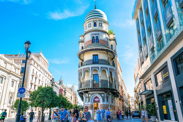 Edificio de La Adriática