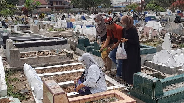 Pejiarah Padati Pemakaman Muslim jalan Panei Siantar, Ini Harapan Warga
