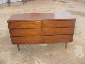 Bassett Mid Century Dresser