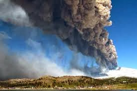 CHILE Y ARGENTINA EN ALERTA POR AUMENTO DE ACTIVIDAD DEL VOLCAN COPAHUE, 05 DE OCTUBRE 2013