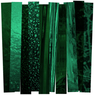 http://angelbabyscraps.blogspot.com/2009/12/emerald-ice-freebie.html