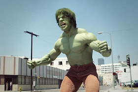 Lou Ferrigno como Hulk