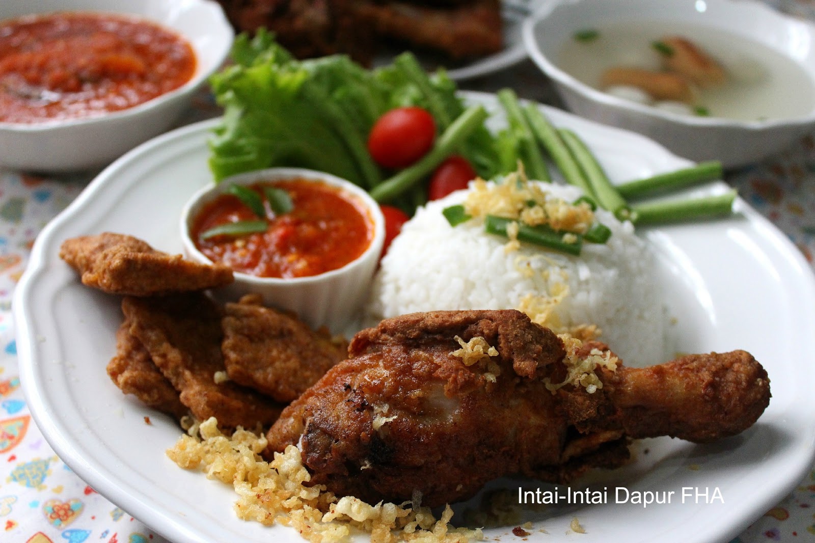 SET NASI AYAM PENYET Citarasa UTARA - FHA Selemak Santan