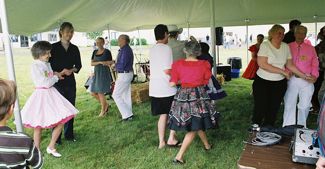 Image: Square Dancing, by Caleb Zahnd on Flickr