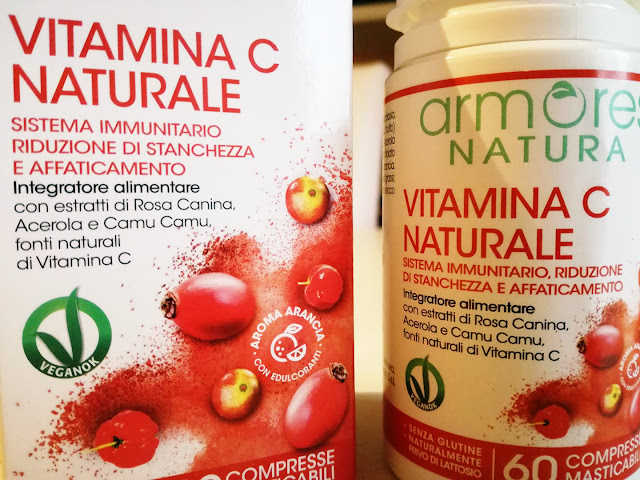 Rosa canina, acerola e camu camu