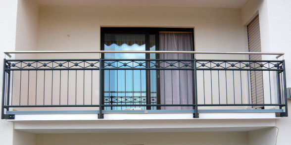 PAGAR BALKON BENGKEL LAS